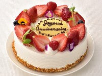 10/1～ストロベリーショートケーキ（ホール18cm）