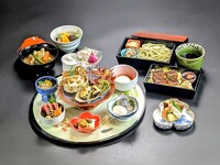 Due to popular demand, a second installment! [“Kaga Stroll” – Daytime ~Autumn’s Colors~ The bounty of Kaga’s harvest] Sample various seasonal delicacies & receive one drink included.