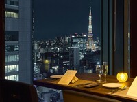 【Tower side seat（Window seat）】Skyscraper dinner course（Half-bottle of champagne included）