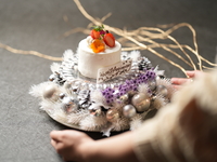 [For groups of 3 or more] A total of 9 dishes: “Ka no Kurenai” – a seasonal kaiseki course featuring the flavors of the season. Perfect for group celebrations. [Includes golden dashi shabu-shabu, domestically raised beef loin teppanyaki, seasonal rice cooked in a traditional iron pot, and cake.]