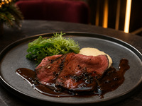 【Christmas Dinner】Early Christmas  ｜アーリー クリスマスコース 全7品〈12/1~12/23〉