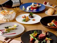 早割10%OFF✨みなとみらい側窓側席✨【12/19・20・24・25】ロマンチックな卓上キャンドルとイタリアンスパークリングワイン付！ズワイ蟹やオマール海老、しあわせ絆牛やフォアグラなど豪華食材で聖夜を愉しむマンジャーレクリスマスディナー