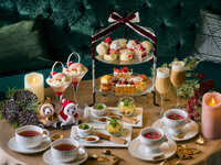 "Winter Sparkle" Afternoon Tea: Red Berries & White Chocolate (Includes Hilton Yokohama Original Bear) – November Exclusive