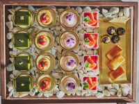 ★シェフお勧め★食後のカフェがフリードリンク＆6種類から5種選べるドルチェBOX付★メインは選べる 全4品カジュアルランチ！