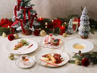 【早割★Xmas2026　乾杯スパークリングワイン付】オマール海老や鮑、国産牛サーロイングリルを堪能　1部/11：30～13：30
