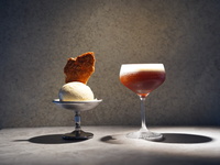 [17:00–18:00 only] SOAK GOLDEN HOUR | Choose from cocktails, gelato, or French fries