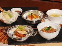 【火～金曜日限定】周年記念謝恩メニュー　全レストランの銘品「ミニ丼」コレクション～美食の四重奏　グルメカルテット～