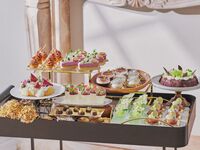 【9月限定】乾杯酒プレゼント！お好きなスイーツが8種選べる！デザートワゴン付き◇サラダ・パスタのライトランチ