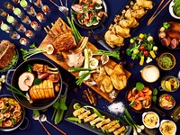 World Gourmet Dinner Buffet: Adults (13 years and older) ¥6000