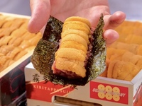 [Premium Course] This course features all of our specialty dishes, including the seasonal “Grilled Wagyu Tenderloin Sukiyaki ~Truffle & Rich Egg Yolk~”, “Wagyu Uni Yukke Dog”, and “Brioche Cutlet Sandwich with Premium Tenderloin”.