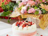 生クリーム４号ホールケーキ（１２㎝２～３人分）
