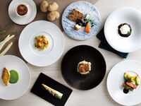 [Only January 3–5, 2027] New Year’s Dinner: 6-course meal (18,500 yen)