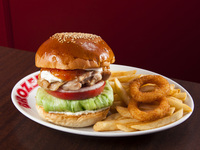SWEET CHILI CICKEN BURGER