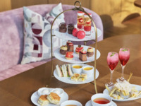 [CAFE | Sat-Sun/Holidays] Strawberry & Black Tea Afternoon Tea (starting 11/25)