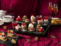 【Sistema de 3 horas para disfrutar tranquilamente】 Merienda con vino espumoso o cóctel en Velvet Rose Noël ★ Jueves, viernes y sábado (reservas a partir de las 17:30) 【Los viernes y sábados por la noche hay actuaciones en vivo de jazz】