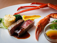 【年末年始】12/28～30ランチビュッフェ＋和牛ステーキ＆紅ズワイガニのコンボ　120分制