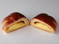 クリームパン