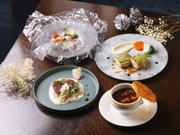  Choice of main dish + buffet included (unlimited time)