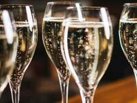 【12/31 COUNTDOWN PARTY at THE LOUNGE】 Champagne Free Flow