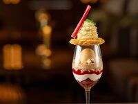 夜パフェ　ポム・スイートパフェ