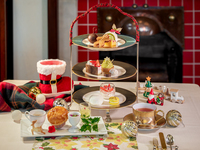 13:30 [Weekdays] Nara Hotel Christmas Afternoon Tea
