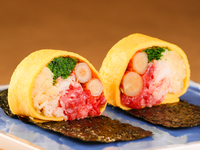 全新【口福套餐】：为您呈上新品“剑士卷”、“松露美乃滋生拌肉”、“自制酱汁肉饼三明治”以及“精选五种佐料烹制的烤物”。
