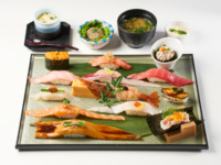 ◆Seasonal Chef's Omakase Nigiri (4,400yen including tax)